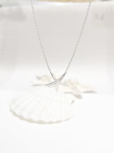 Load image into Gallery viewer, sea bright sea star necklace silv