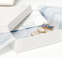 Load image into Gallery viewer, the beach and back gift card
